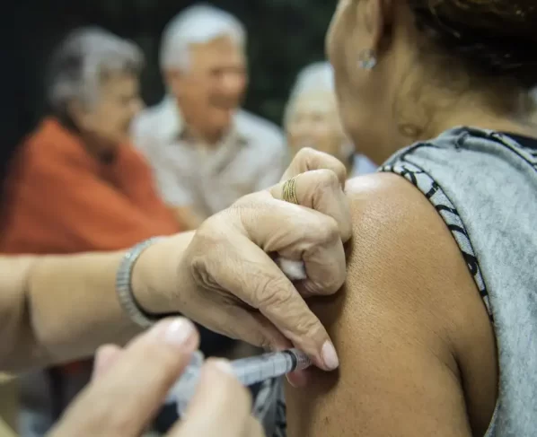 Campanha de vacinação contra gripe começa na segunda-feira, 11, em Fortaleza