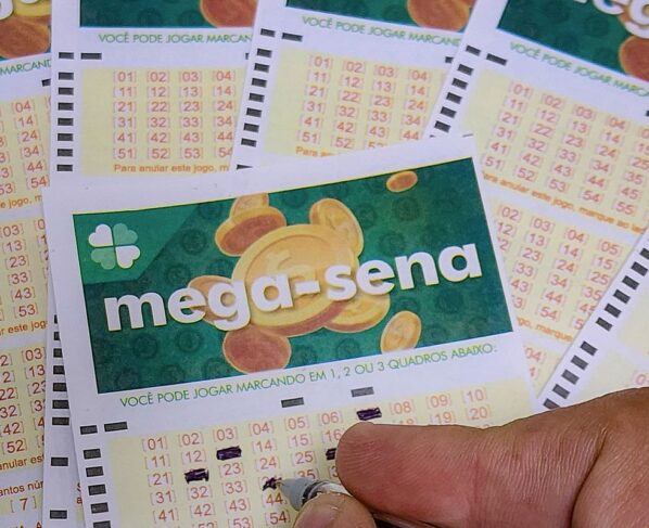 Mega-Sena sorteia nesta terça-feira prêmio acumulado em R$ 12 milhões