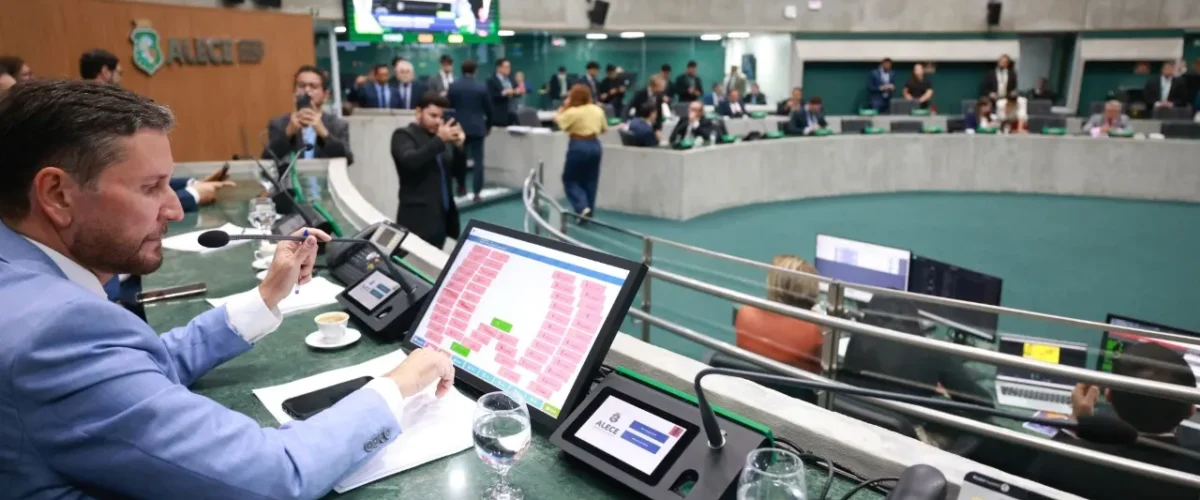 Alece aprova novo Código de Ética contra desinformação