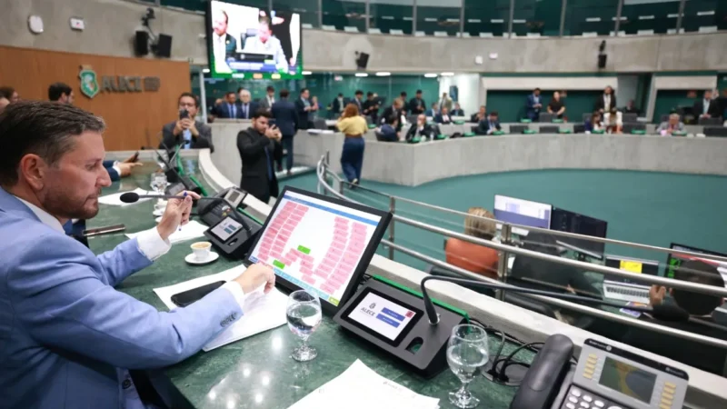 Alece aprova novo Código de Ética contra desinformação