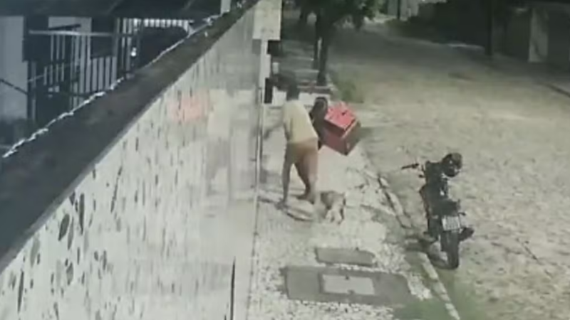 Entregador baleado por PM à paisana relata agressão em Fortaleza