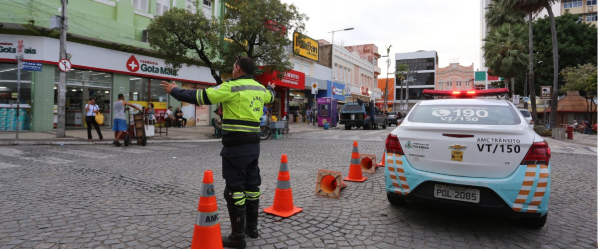 Montese recebe 1ª câmera inteligente para trânsito em Fortaleza