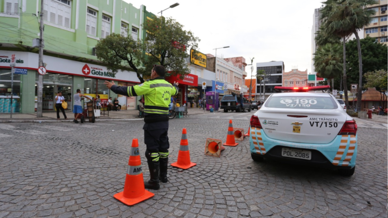 Montese recebe 1ª câmera inteligente para trânsito em Fortaleza