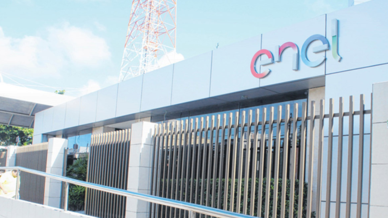 MPCE abre processo contra Enel após apagão no Ceará