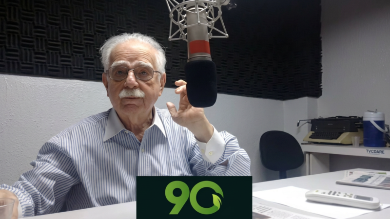 Morre Cid Carvalho aos 90 anos, ícone da comunicação no CE