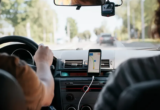 Mulher é sequestrada em carro por app em Fortaleza