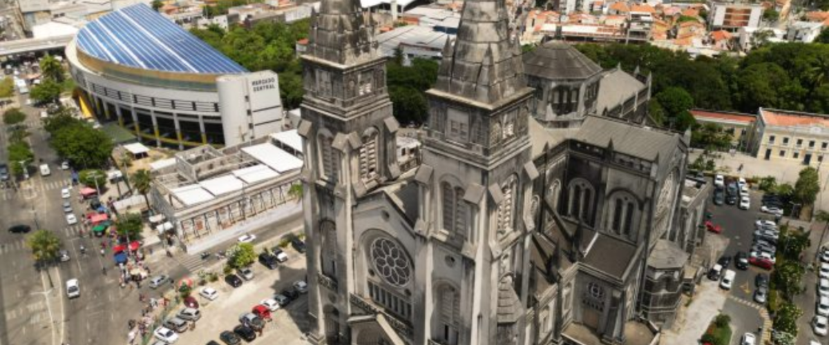 Bispos do Ceará proíbem padres de apoiarem candidatos