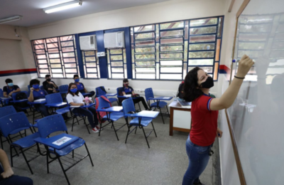 Professores da rede pública poderão fazer pós-graduação com licença paga