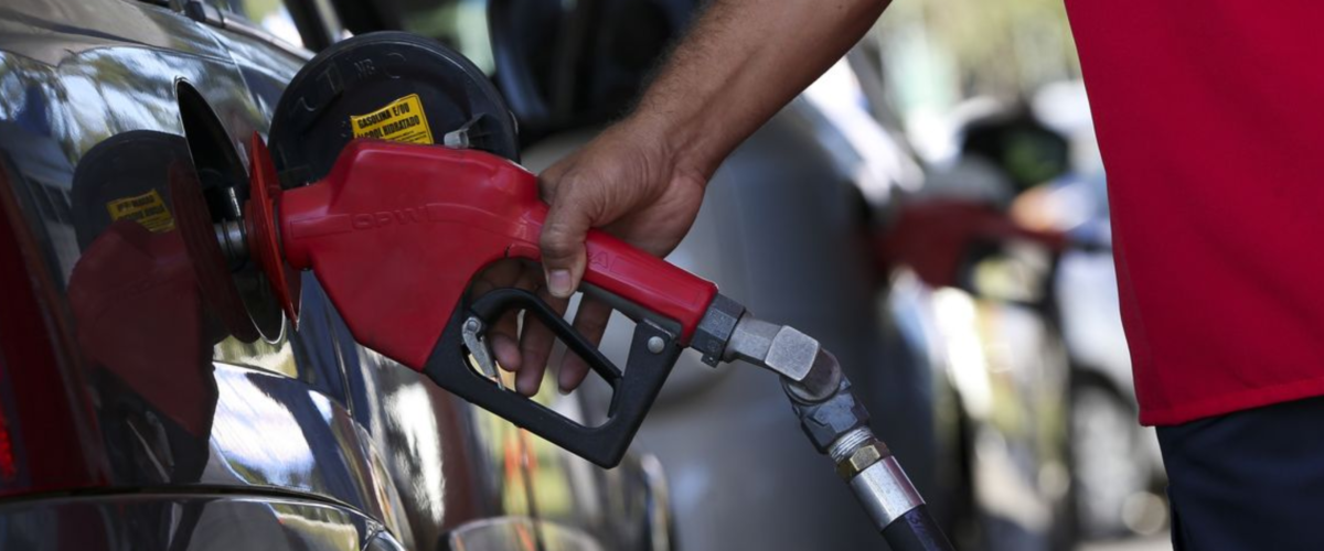 Projeto quer proibir preços diferentes em postos de gasolina