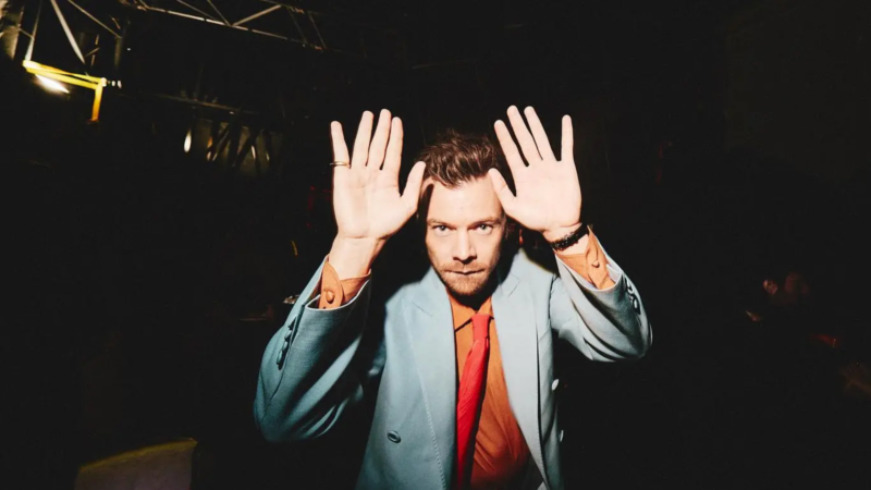 Harry Styles cancela show em SP por problema de saúde