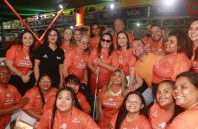 Camarote da Inclusão no Fortal 2026 recebe 80 PCDs