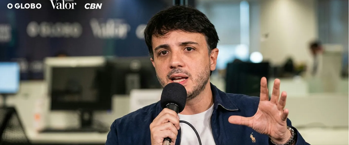 TSE suspende campanha digital de Renan Santos por irregularidades