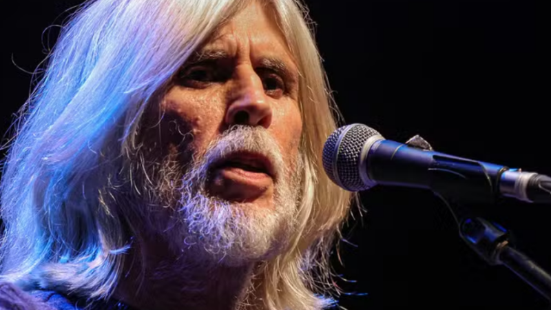 Oswaldo Montenegro celebra 70 anos em Fortaleza
