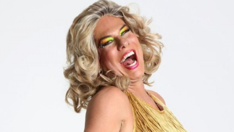 Ciro Santos comemora 65 anos com show gratuito no RioMar