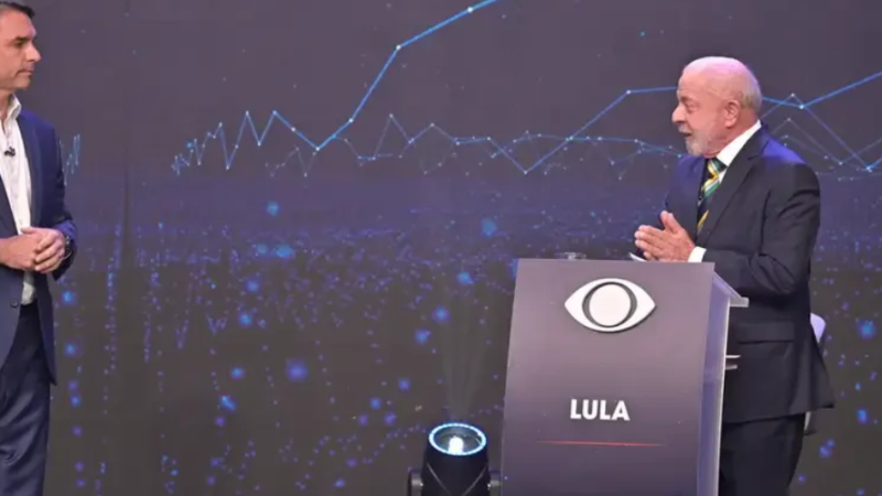 Lula e Flávio Bolsonaro confirmam debate na Globo nesta sexta