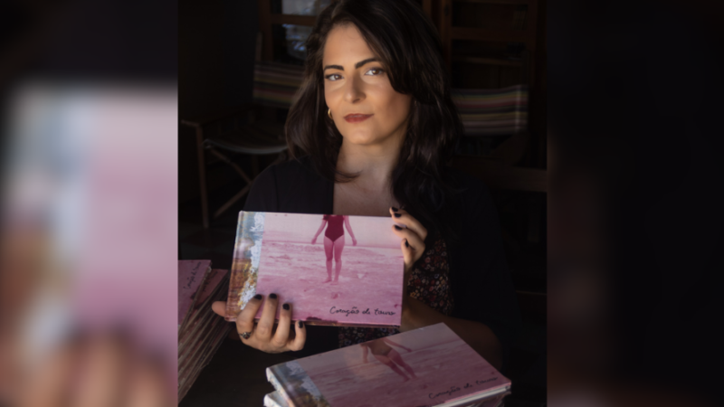 Naiana Magalhães lança fotolivro em São Paulo que relaciona memória familiar e episódio nuclear no sertão cearense