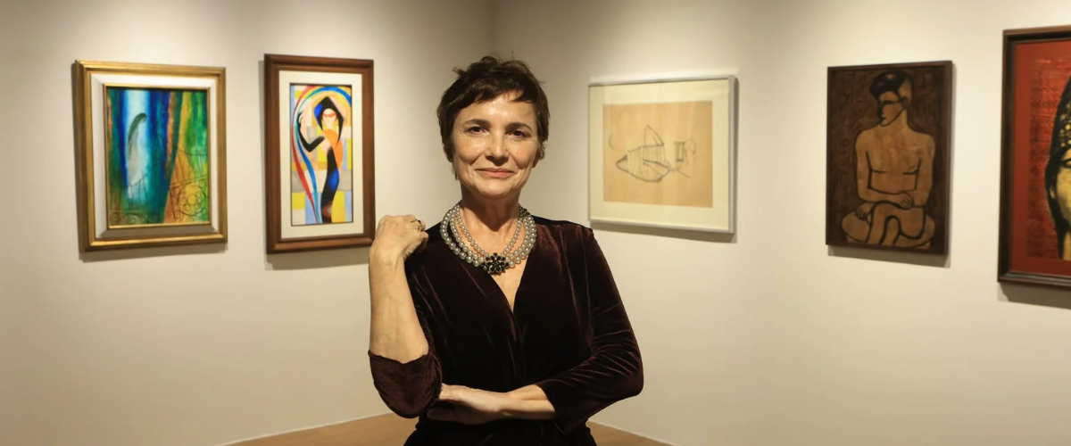 Quem é Beth da Matta, a curadora que ajuda a colocar o Nordeste no radar do mercado de arte nacional