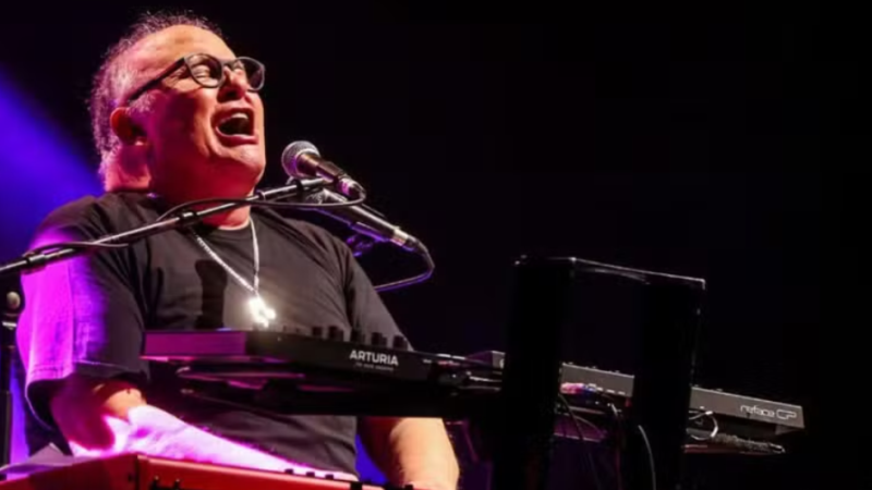 Guilherme Arantes faz show em Fortaleza em dezembro