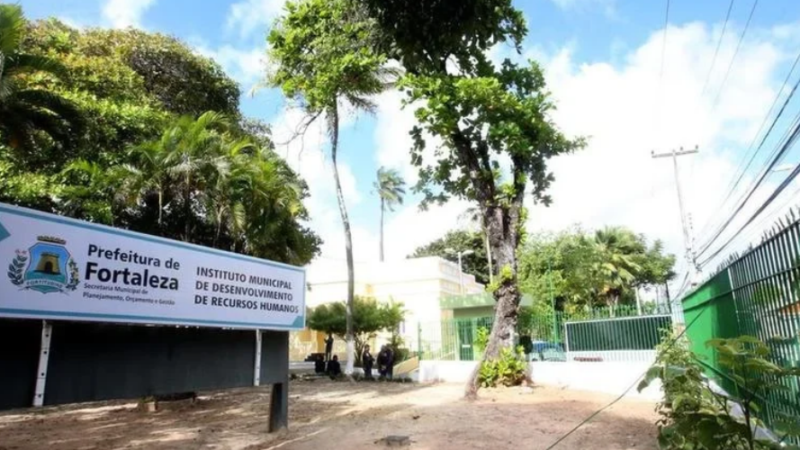 Fortaleza lança cursos gratuitos de inglês e espanhol