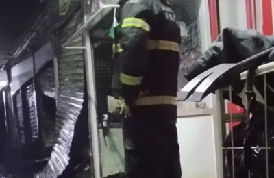 Incêndio atinge Centro Fashion Fortaleza na madrugada
