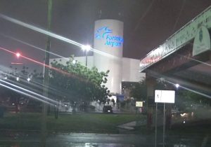 Chuva em Fortaleza altera trajeto de voos vindos de São Paulo e Recife na manhã desta sexta-feira (8)